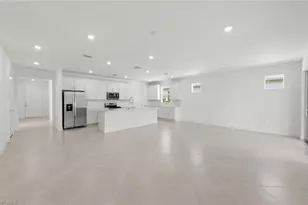 17290 Willow Tree Ln, North Fort Myers, FL 33917 - Photo 11