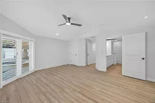 1135 7th St S, Naples, FL 34102 - Photo 19