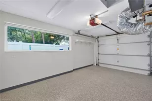 1135 7th St S, Naples, FL 34102 - Photo 27