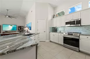 2039 Terrazzo Ln, Naples, FL 34104 - Photo 7