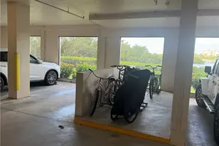 420 Cove Tower Dr, Naples, FL 34110 - Photo 37