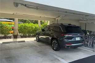 420 Cove Tower Dr, Naples, FL 34110 - Photo 33