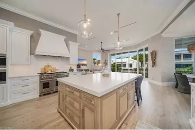 470 17th Ave S, Naples, FL 34102 - Photo 7