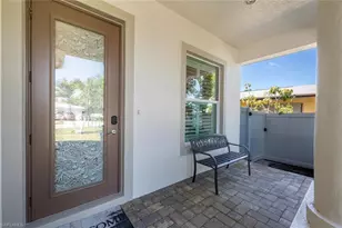 730 95th Ave N, Naples, FL 34108 - Photo 3