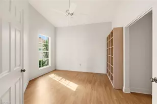 2165 Paget Cir, Naples, FL 34112 - Photo 11