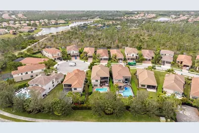 3082 Hudson Ter, Naples, FL 34119 - Photo 7