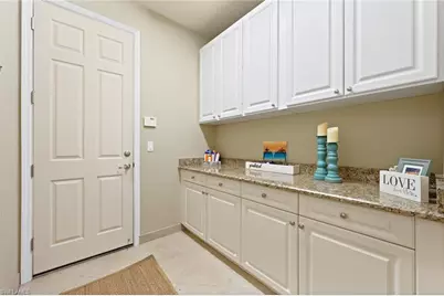 3082 Hudson Ter, Naples, FL 34119 - Photo 23