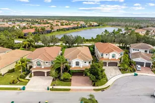 3082 Hudson Ter, Naples, FL 34119 - Photo 3