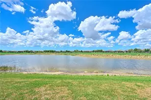 9389 Pocida Ct, Naples, FL 34119 - Photo 25