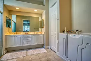 14563 Juniper Point Ln, Naples, FL 34110 - Photo 15