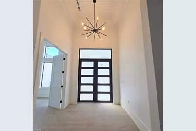 264 13th St NW, Naples, FL 34120 - Photo 5