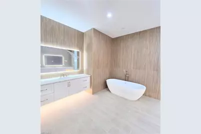 264 13th St NW, Naples, FL 34120 - Photo 9