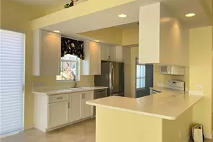 7710 Tommasi Ct, Naples, FL 34114 - Photo 7