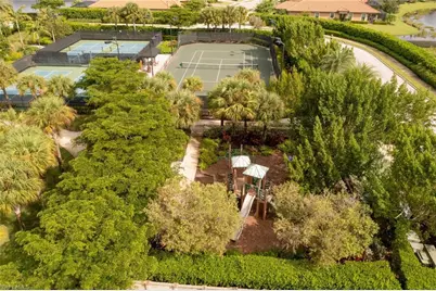 8013 Calle Canovas Ct, Naples, FL 34114 - Photo 33