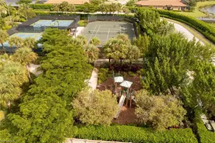 8013 Calle Canovas Ct, Naples, FL 34114 - Photo 33