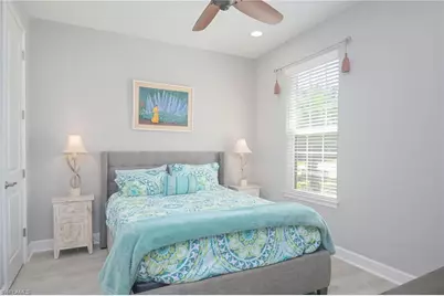8013 Calle Canovas Ct, Naples, FL 34114 - Photo 19