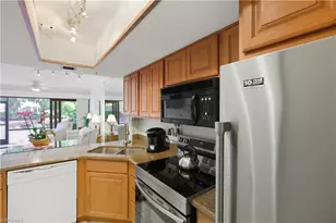 600 Neapolitan Way, Naples, FL 34103 - Photo 7
