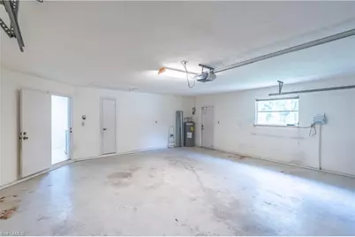 2353 Abbey Ct, Naples, FL 34112 - Photo 37