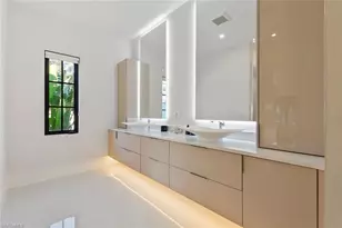 27287 Tennessee St, Bonita Springs, FL 34135 - Photo 21