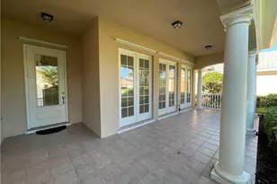 7025 Leopardi Ct, Naples, FL 34114 - Photo 7