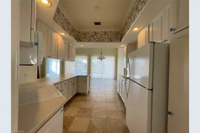 7025 Leopardi Ct, Naples, FL 34114 - Photo 9