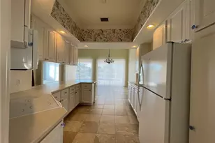 7025 Leopardi Ct, Naples, FL 34114 - Photo 9