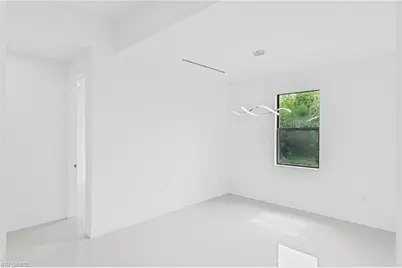 529 Kilgour Ave S, Lehigh Acres, FL 33974 - Photo 23