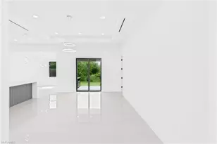 529 Kilgour Ave S, Lehigh Acres, FL 33974 - Photo 9