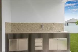 529 Kilgour Ave S, Lehigh Acres, FL 33974 - Photo 43