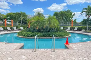 8021 Calle Canovas Ct, Naples, FL 34114 - Photo 27