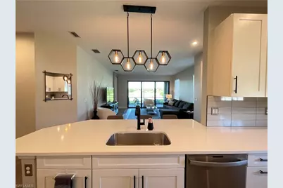 8021 Calle Canovas Ct, Naples, FL 34114 - Photo 3