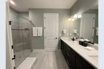 8021 Calle Canovas Ct, Naples, FL 34114 - Photo 17