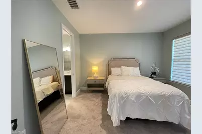 8021 Calle Canovas Ct, Naples, FL 34114 - Photo 15