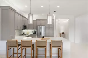 4409 Aurora St, Naples, FL 34119 - Photo 9