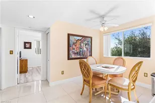 290 Naples Cove Dr, Naples, FL 34110 - Photo 19
