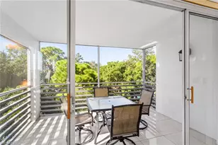 290 Naples Cove Dr, Naples, FL 34110 - Photo 5