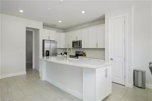 17121 Anesbury Pl, Fort Myers, FL 33967 - Photo 7