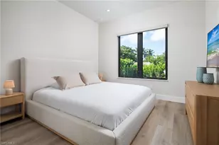 1257 11th Ct N, Naples, FL 34102 - Photo 21