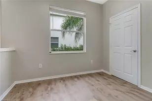 815 Hampton Cir, Naples, FL 34105 - Photo 7