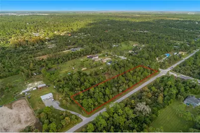 1551 12th Ave NE, Naples, FL 34120 - Photo 9