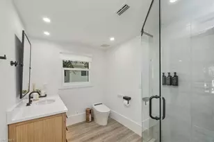 1570 Bonita Ln, Naples, FL 34102 - Photo 19