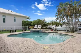 1570 Bonita Ln, Naples, FL 34102 - Photo 21