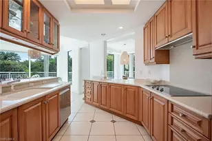 4151 Gulf Shore Blvd N, Naples, FL 34103 - Photo 7