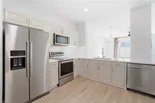 3009 Palmetto Oak Dr, Fort Myers, FL 33916 - Photo 9