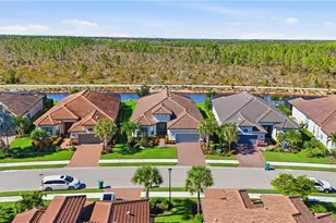 9489 Montelanico Loop, Naples, FL 34119 - Photo 3