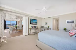 2400 Gulf Shore Blvd N, Naples, FL 34103 - Photo 19