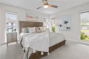 260 Lanchester Ct, Naples, FL 34112 - Photo 11