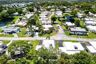 9 Knights Bridge Rd, Naples, FL 34112 - Photo 47