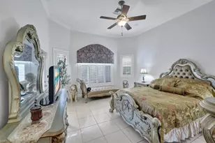 2001 NE 15th Ave, Cape Coral, FL 33909 - Photo 9