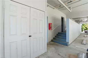 2875 Palm Beach Blvd, Fort Myers, FL 33916 - Photo 27